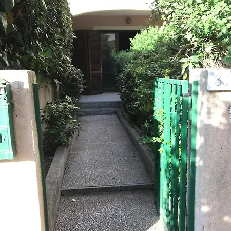 Gli Oleandri Apartment Olbia