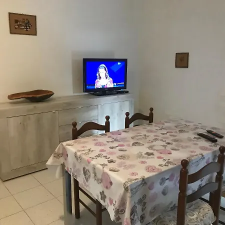 Gli Oleandri Apartment *