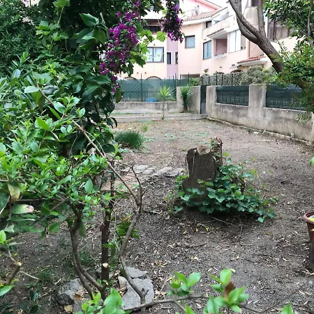 Gli Oleandri Apartment *